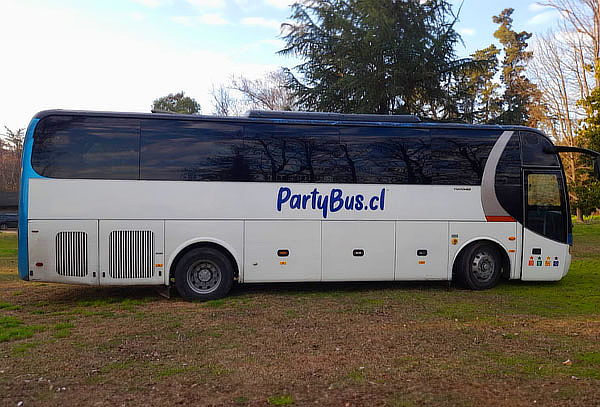 Súbete a Partybus, Cumpleaños,  After Office,  12 Personas