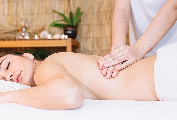 Spa Para 1 o 2 Personas Masaje Relajación + Limpieza Facial