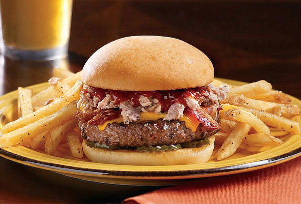 Tony Roma's: 2 Hamburguesas de 200g + 2 Bebidas Refill