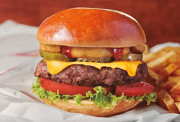 Tony Roma's: 2 Hamburguesas de 200g + 2 Bebidas Refill