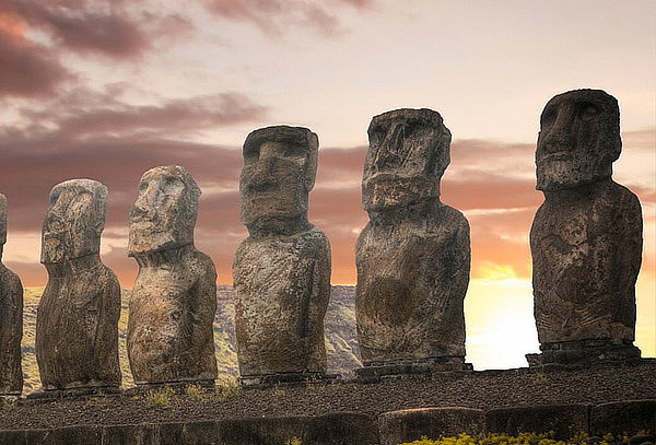 Isla de Pascua - Salidas Junio,Julio,Agosto,Oct.,Nov. y Dic