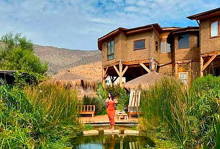 Hospedaje Domos para dos personas +Tinaja+Laguna+Sauna y mas
