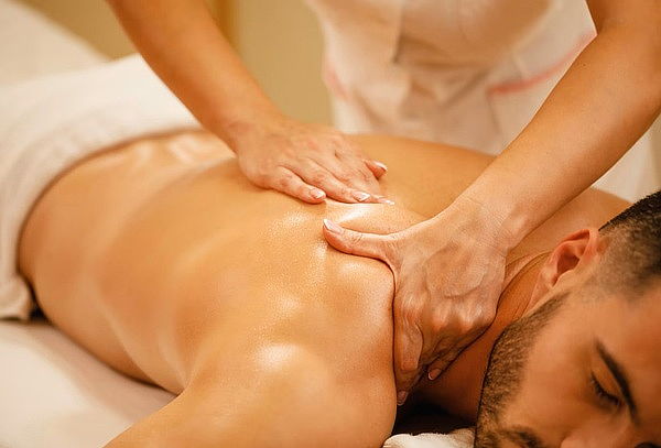 Masaje de relajación + Descontracturante y Más