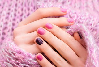 Manicure Permanente 2 Tonos + Exfoliación + Masaje de Manos