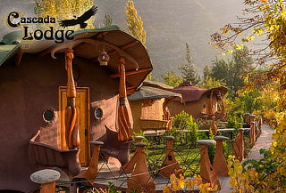Disfruta Escapada de Otoño Cascada Lodge, Cajón del Maipo 