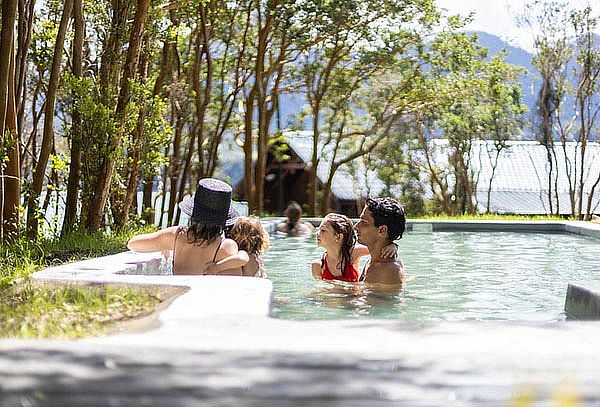 Tickets de Lunes a Viernes en Termas Cochamó 