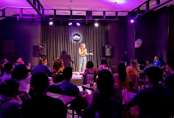 Jarra de Sangría + Tabla a elección + Show