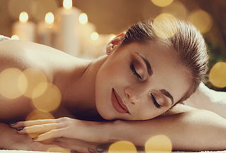 Masaje de relajación + Limpieza facial Masaje de relajación + Limpieza facial