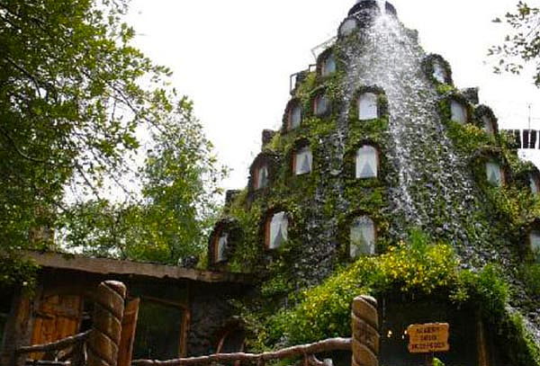 Huilo-Huilo, Termas Geométricas Salida 16 y 26 de Junio