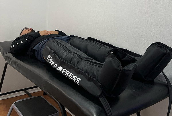 Presoterapia + Masaje relajación o descontracturante piernas