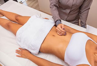 Exfoliación Corporal Completa + Masaje de Relajación y más