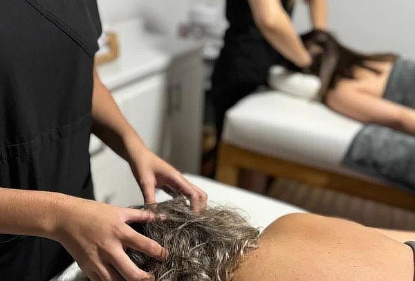 Spa para Papá y Mamá con Masaje, Limpieza Facial