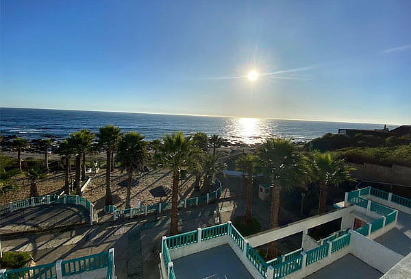 Resort Riu-Tai, El Quisco: para 2 personas  2 noches J a S 