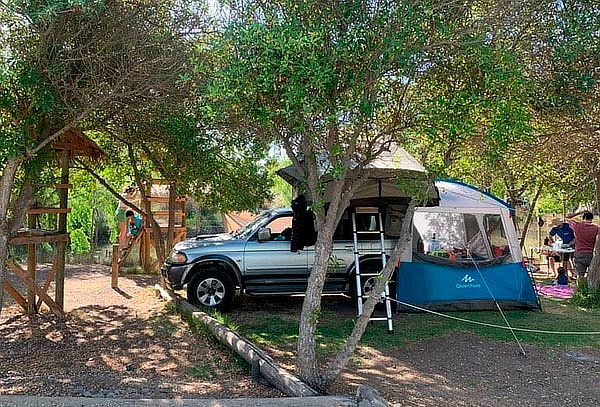 Ingreso a Camping Laguna Esmeralda 