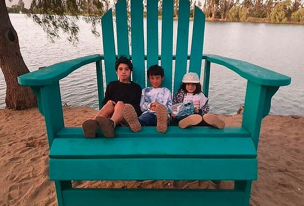 Ingreso a Camping Laguna Esmeralda 
