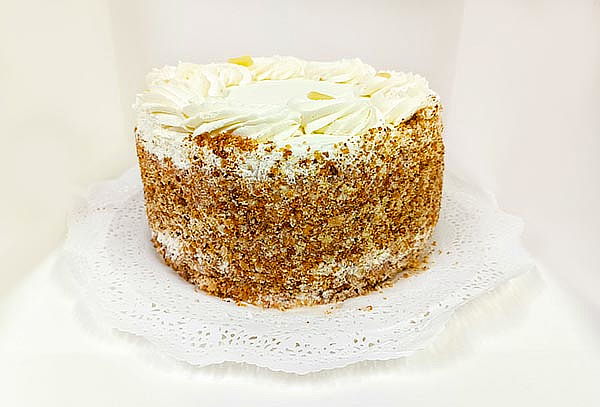 Pastelería Lorena: ¡Torta para 10 personas!