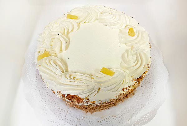 Pastelería Lorena: ¡Torta para 10 personas!