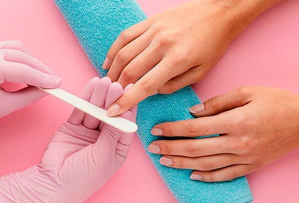 Manicure Permanente 2 tonos en Sbelty, Ñuñoa