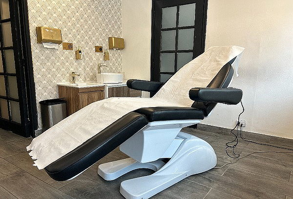 Rejuvenecimiento facial con Hilos Revitalizantes