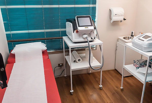6 Ses Depilación Trilaser Full Body Hombre + 2 Ses adicional