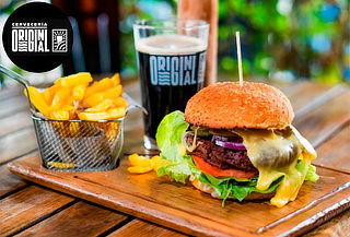 2 Hamburguesas + 2 Schop 500cc en Bar Imperial, Maipú