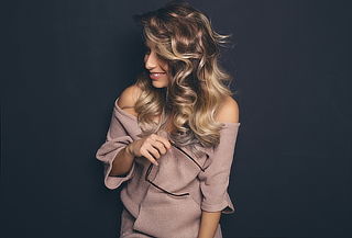 Mechas Babylights con Papel + Masaje Hidratante + Peinado