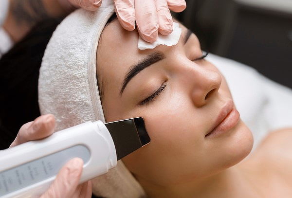 Limpieza facial premium  Hydromax + Celluma Pro y mas