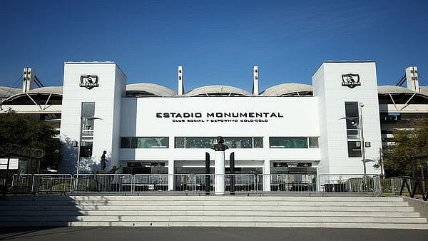 Tour Museo y Estadio Monumental de Colo-Colo