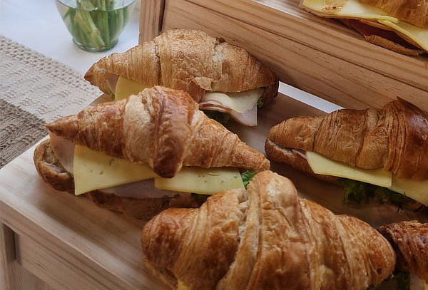 Brunch o Cóctel completo para 20 personas, montaje incluido