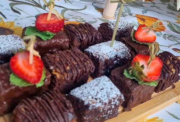 Brunch o Cóctel Especial para 20 personas, montaje incluido