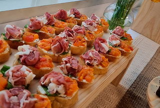 Brunch o Cóctel VIP para 20 personas, montaje incluido