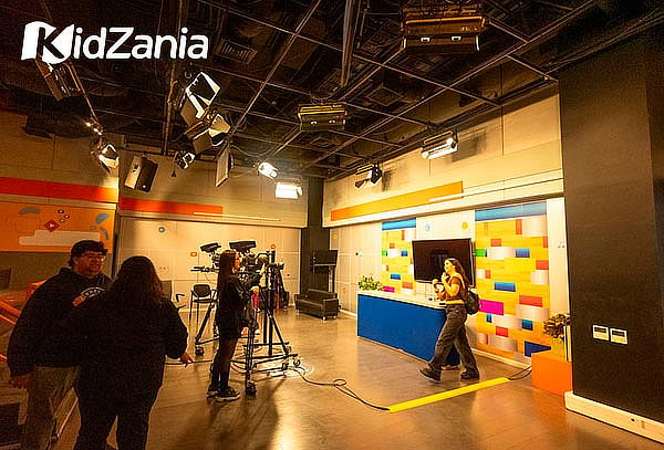 Entrada para Noche de amigos en KidZania® Sábado 16 agosto