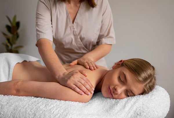 Masaje de Relajación + Masaje Facial + Alineado de Chakras