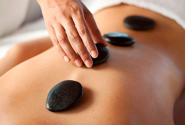 Masaje Descontracturante + Relajación + Piedras Calientes 