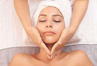 Limpieza + Masaje de relajación facial