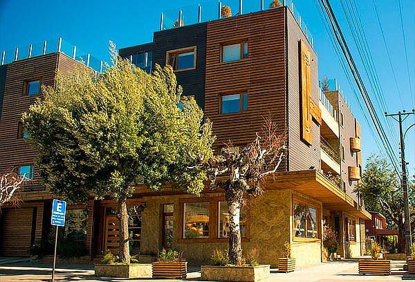 Escape Indomito a termas, Hotel o combinado a elección 