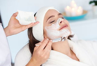 Limpieza Facial Profunda (45–60 min) en Clínica Vitaplace 