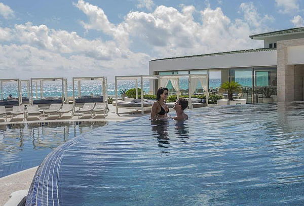 CANCUN: Hospedaje 5D/4N en Sandos 2 Adultos 