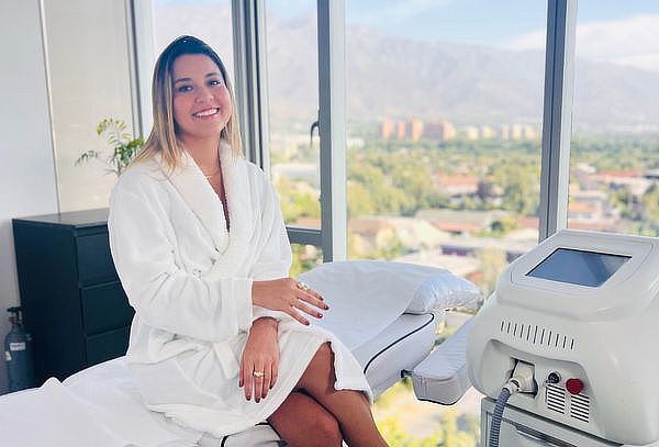 4 o 8 Sesiones: Depilación Láser Diodo ICE a elección 