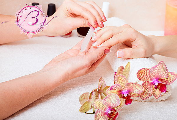 Manicure Full + Esmaltado a elección y Más! en Studio IBI