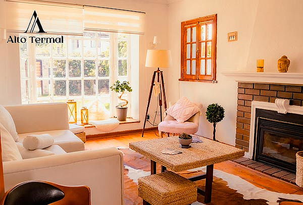 Limpieza facial express + Sauna, Masaje y aperitivo 