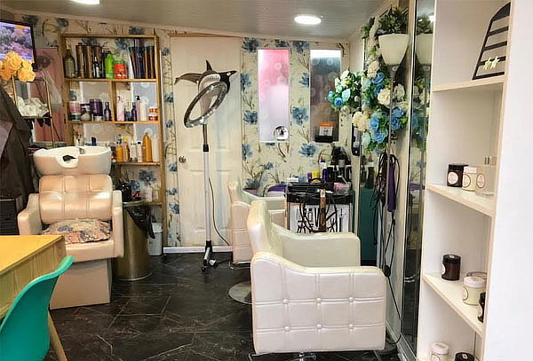 Limpieza de Espalda + Tratamiento Anti Acné y más en Kamia