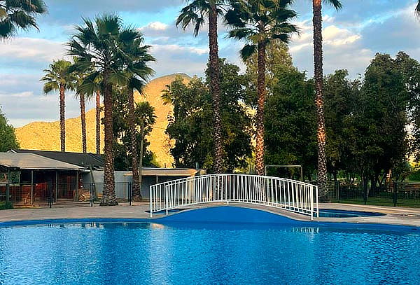 Camping Vista al Cerro:  Entrada piscina dia elección