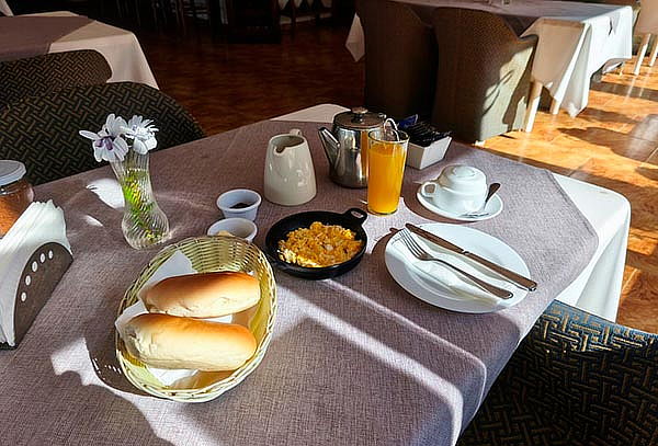 Full Day, Escápate al Hotel Jardín del Lago!  