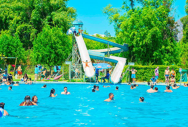 Entrada a Granja + Piscina en Granja Educativa 