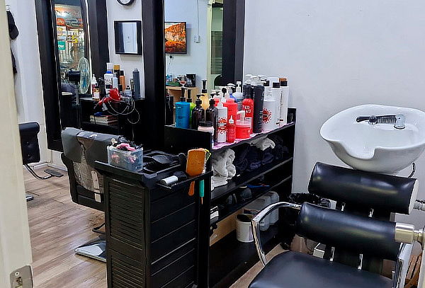 Retoque de Raíz (Color) + Masaje de Ácido Hialurónico