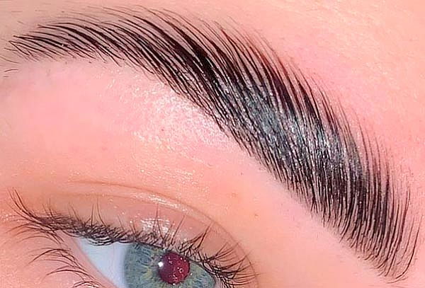 Laminado de cejas + tinte de cejas en EntreNos Providencia