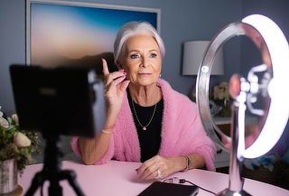 Curso online  Automaquillaje Natural, Elegante Mayores de 60