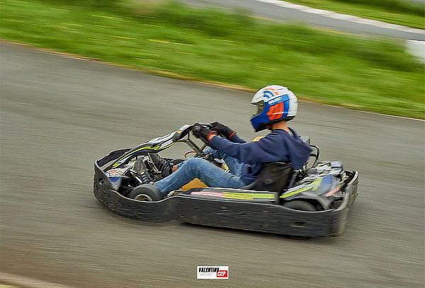 Carrera de 8 o 10 Vueltas para 1,4 o 6, Kartodromo valentino