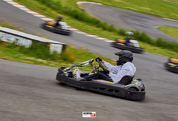 Carrera de 8 o 10 Vueltas para 1,4 o 6, Kartodromo valentino